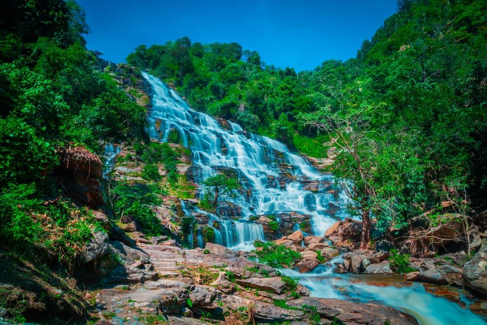 Mae Ya Waterfall