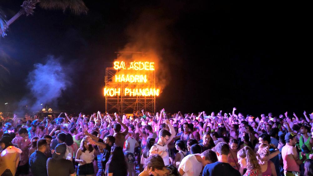 Full Moon Festival at Paradise Beach 
