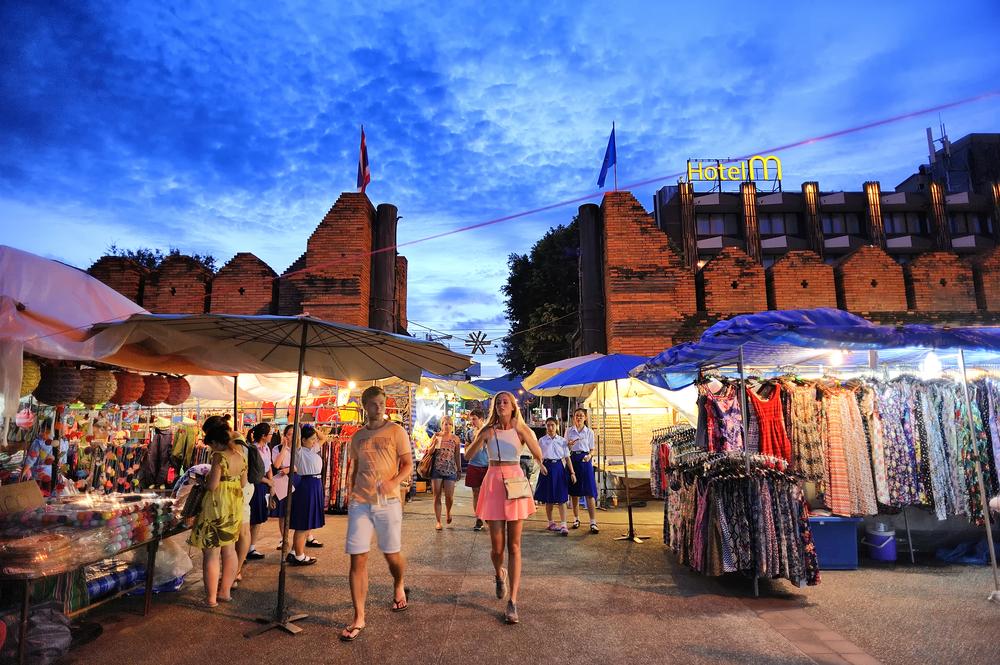 Tha Phae Walking Street 