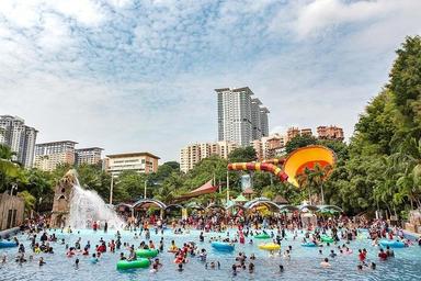 Full Day at Sunway Lagoon Theme Park