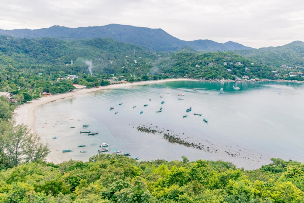 Thong Nai Pan Noi, Surat Thani