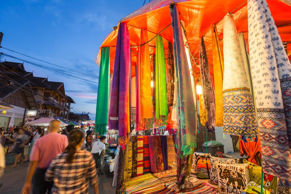 Wua Lai Walking Street, Chiang Mai